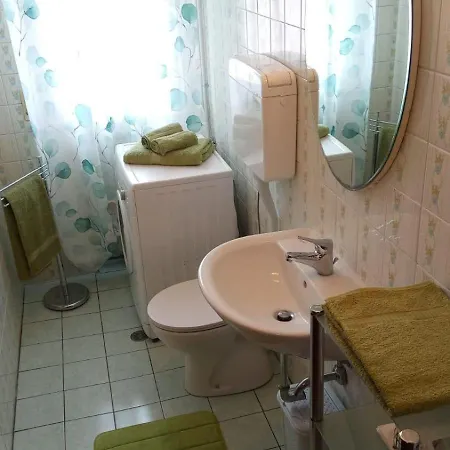 Angela Apartment *