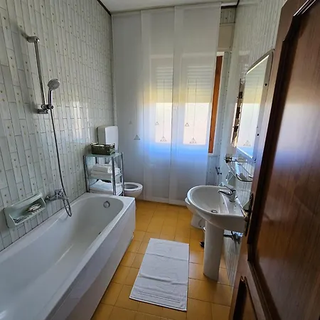 Angela Apartment *